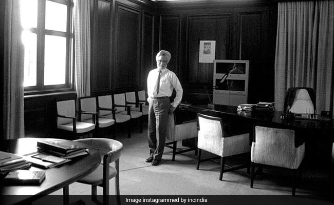 29 Years After Watershed Budget, Congress's Throwback Pic Of Manmohan Singh