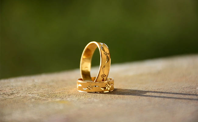 Adorn Yourself With Gorgeous Rings Made Of Gold