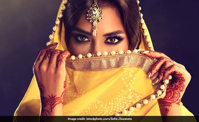 Get Yourself Pretty <i>Dupattas</i> In All Colours Of The Rainbow