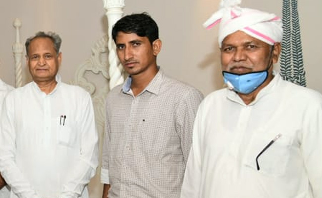 राजस्थान में चल रहे राजनीतिक संकट में इन दो विधायकों की रहेगी निर्णायक भूमिका राजस्थान में चल रहे राजनीतिक संकट में इन दो विधायकों की रहेगी निर्णायक भूमिका