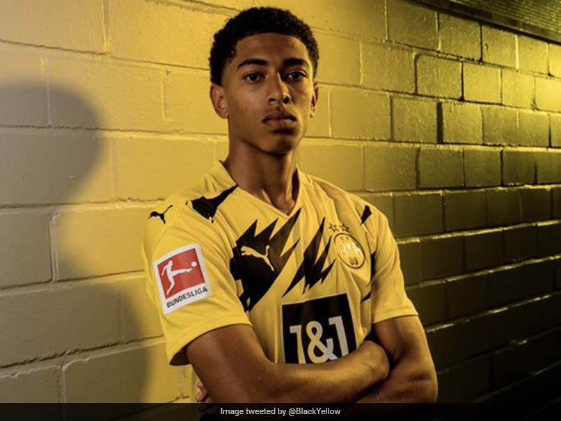 Borussia Dortmund Announce Signing Of English Teenager Jude Bellingham