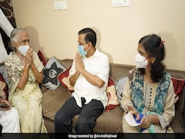 "People's Doctor": Arvind Kejriwal Meets Family Of Covid Warrior Who Died "People's Doctor": Arvind Kejriwal Meets Family Of Covid Warrior Who Died