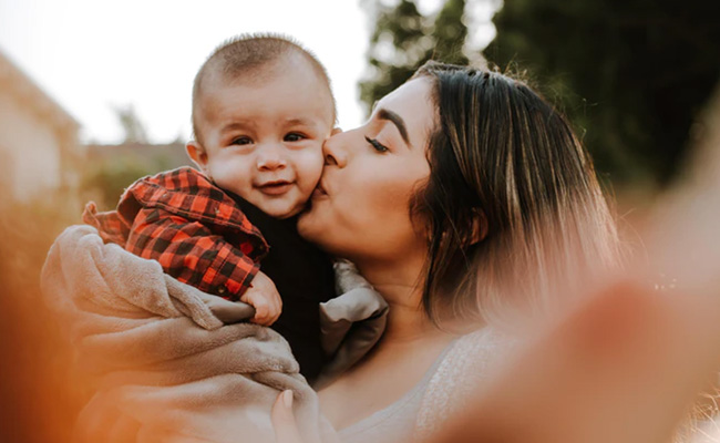 5 Health Hacks For New Mums Who Want To Stay Fit