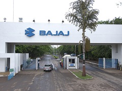 Bajaj Auto Profit Rises 15% To Rs 1,551 Crore In Q4; Shares Decline