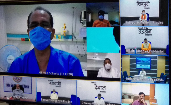 जनसंपर्क में सक्रिय रहने वाले मध्यप्रदेश के सीएम सहित चार मंत्री और नौ विधायक कोरोना संक्रमित