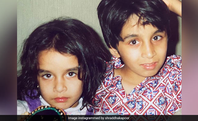 Shraddha Kapoor's "Epic" Straight Face Steals The Show In Her Birthday Wish For Brother Siddhanth