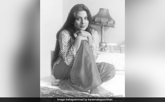 On Neetu Kapoor's Birthday, Kareena And Karisma Kapoor's Wishes Came Gift-Wrapped Like This