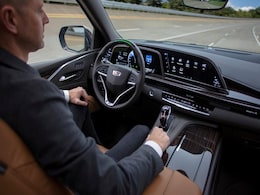 Hands free: Automakers Race To Next Level Of Not Quite Self-Driving Cars Hands free: Automakers Race To Next Level Of Not Quite Self-Driving Cars