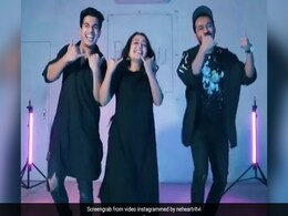 नेहा कक्कड़ ने काले कुर्ते पजामे में टोनी कक्कड़ के साथ किया धमाकेदार डांस, भाई-बहन की जोड़ी ने मचा दी धूम- देखें Video नेहा कक्कड़ ने काले कुर्ते पजामे में टोनी कक्कड़ के साथ किया धमाकेदार डांस, भाई-बहन की जोड़ी ने मचा दी धूम- देखें Video