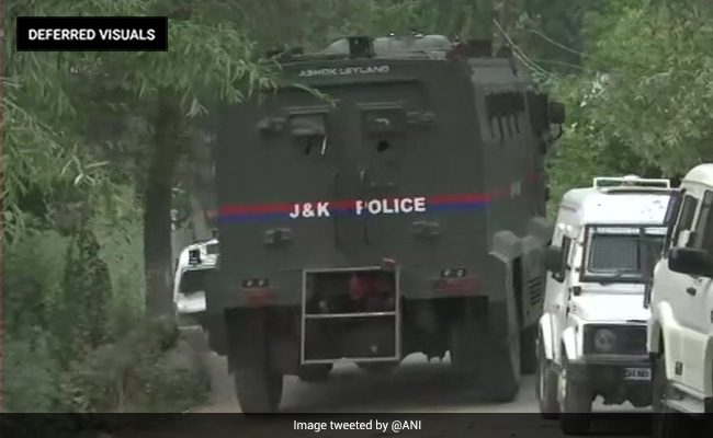 जम्मू कश्मीर: मुठभेड़ में सेना का एक जवान शहीद, एक आतंकवादी भी ढेर