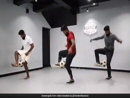 'फुटबॉल डांस' का ये Video देख  आप भी दबा लेंगे 'दांतों तले उंगली' 'फुटबॉल डांस' का ये Video देख  आप भी दबा लेंगे 'दांतों तले उंगली'