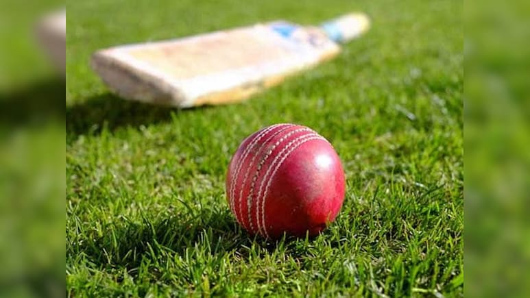 7 साल की उम्र में सर से उठा था पिता का साया, आज ये खिलाड़ी है आधुनिक युग का महान तेज गेंदबाज