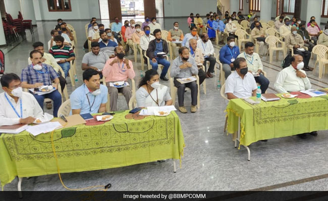 Bengaluru Sanitation Worker, 28, Dies Of COVID-19, Union Demands Action