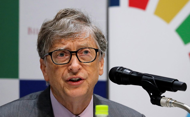 Bill Gates' Omicron Thread: "We Could Be Entering Worst Part Of Pandemic"