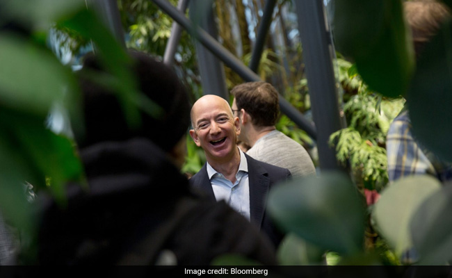Tech Billionaires Jeff Bezos, Mark Zuckerberg, Elon Musk Have Made $115 Billion This Year
