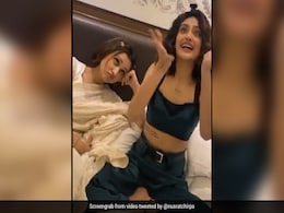 नुसरत जहां ने मिमी चक्रवर्ती के साथ यूं की मस्ती, सोशल मीडिया पर Viral हुआ Video नुसरत जहां ने मिमी चक्रवर्ती के साथ यूं की मस्ती, सोशल मीडिया पर Viral हुआ Video