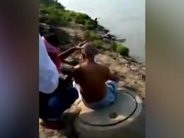 On Camera, Man's Head Shaved In UP, Forced To Say "<i>Jai Shri Ram</i>" On Camera, Man's Head Shaved In UP, Forced To Say "<i>Jai Shri Ram</i>"