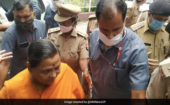 BJP's Uma Bharti Appears Before CBI Court In Babri Mosque Demolition Case