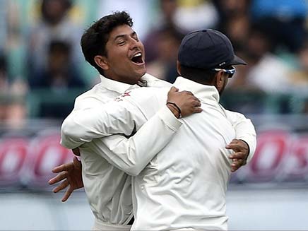 টেস্ট অভিষেকের আগে কুলদীপ যাদবকে কী বার্তা দিয়েছিলেন অনিল কুম্বলে