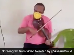 ভূপেন হাজারিকার গানে বেহালা বাজিয়ে কোভিড ওয়ার্ডকে মোহিত করলেন এক রোগী