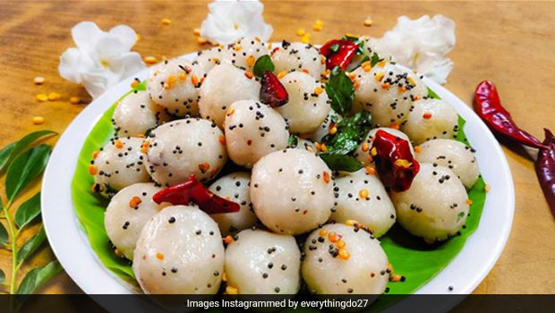 Healthy Breakfast Recipe: How To Make Uppu Urundai - South Indian-Style Steamed Rice Dumplings