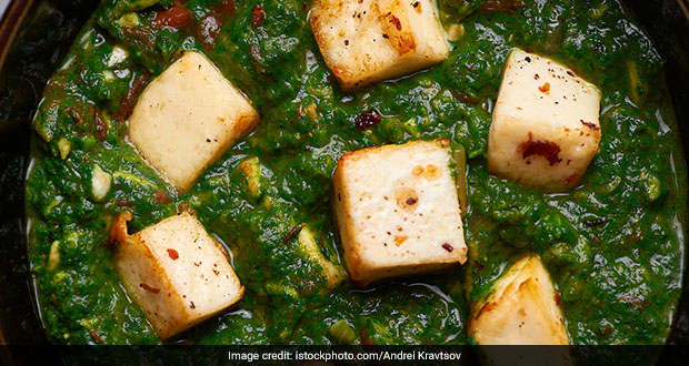 Winter Diet: This Kashmiri Methi Paneer Is An Clever Way To Sneak In Both Greens and Protein
