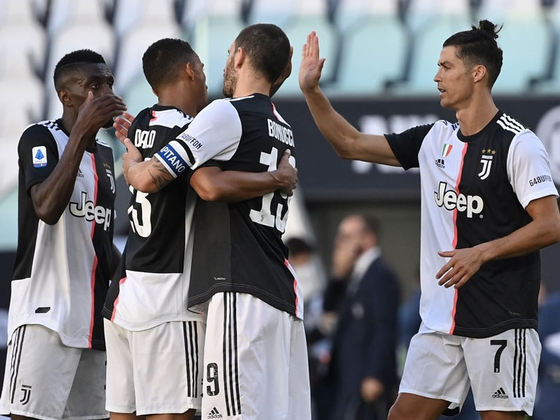 Gianluigi Buffon Breaks Serie A Appearances Record As Juventus Move Seven Points Clear