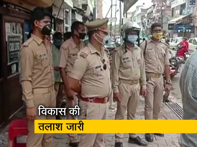 विकास दुबे को रेड की जानकारी देने का आरोपी सस्पेंड पुलिसकर्मी विनय तिवारी गिरफ्तार