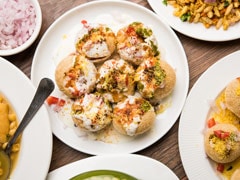 Craving Chaat? Make Mini Raj Kachodi With This Interesting Recipe By Farzi Cafe Craving Chaat? Make Mini Raj Kachodi With This Interesting Recipe By Farzi Cafe