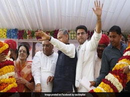 सचिन पायलट vs अशोक गहलोत की लड़ाई में आज बड़ी बैठक, कौन होगा राजस्थान का नया CM? लगेगी मुहर सचिन पायलट vs अशोक गहलोत की लड़ाई में आज बड़ी बैठक, कौन होगा राजस्थान का नया CM? लगेगी मुहर
