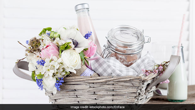Make Your Own DIY Rakhi Gift Hamper With These 10 Amazing Ideas!