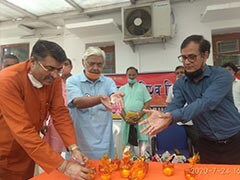 विहिप के द्वारा राम मंदिर की नींव में डालने के लिए अयोध्या रवाना की गई  दिल्ली के 11 स्थानों की मिट्टी