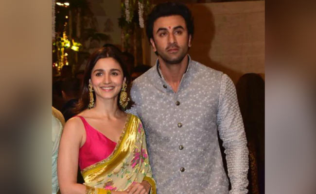 "Find Me A Better Actor Than Alia Bhatt Or Ranbir Kapoor," Said R Balki. So People Did