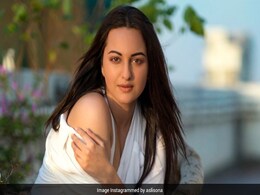 सोनाक्षी सिन्हा के भाई ने किया एक्ट्रेस का फोटोशूट, इस अंदाज में पोज देती नजर आईं 'दबंग गर्ल' सोनाक्षी सिन्हा के भाई ने किया एक्ट्रेस का फोटोशूट, इस अंदाज में पोज देती नजर आईं 'दबंग गर्ल'