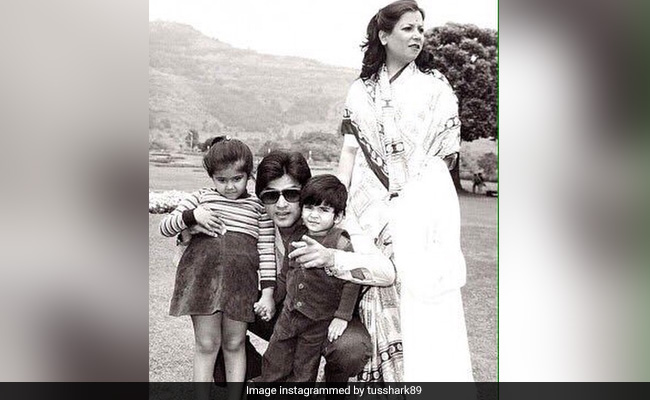 Jeetendra, Shobha, Ekta And Tusshar Kapoor In A Major Blast From The Past