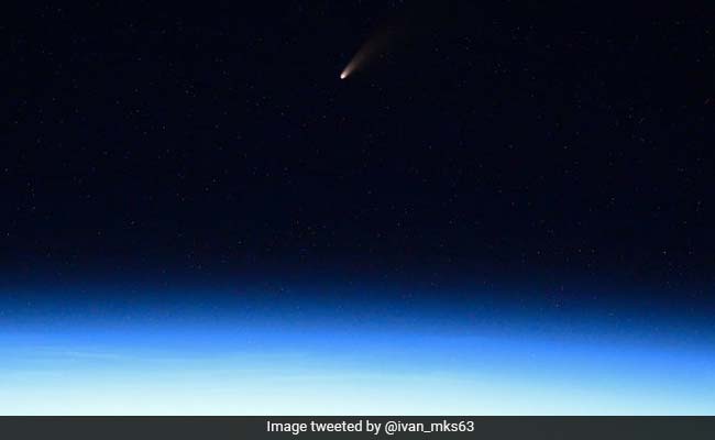 A Comet Shines Bright In These Stunning Pics From Space