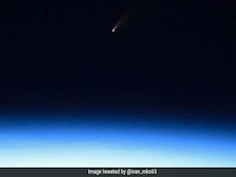 पृथ्वी के बिलकुल पास दिखा Comet Neowise, एस्ट्रोनॉट बॉब बेहेनकेन ने ट्विटर पर शेयर किया फोटो पृथ्वी के बिलकुल पास दिखा Comet Neowise, एस्ट्रोनॉट बॉब बेहेनकेन ने ट्विटर पर शेयर किया फोटो
