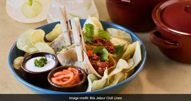 This High-Protein Phulka Taco Is A Feast We Can Never Say No To!