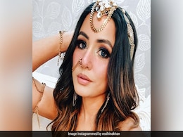 'नागिन 5' के लुक में Hina Khan ने बरपाया कहर, Photo और Video देख मौनी रॉय ने किया ये कमेंट 'नागिन 5' के लुक में Hina Khan ने बरपाया कहर, Photo और Video देख मौनी रॉय ने किया ये कमेंट