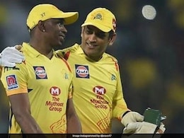 Watch: Dwayne Bravo Gifts Birthday Boy MS Dhoni The "Helicopter Song" Watch: Dwayne Bravo Gifts Birthday Boy MS Dhoni The "Helicopter Song"