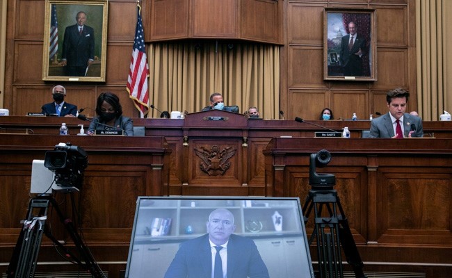 Bad Audio, Tech Glitches: How Bezos Escaped Early Questions In US Hearing