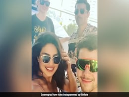 प्रियंका चोपड़ा निक जोनास और सोफी टर्नर के साथ नाव में एंजॉय करती आईं नजर, देखें थ्रोबैक video प्रियंका चोपड़ा निक जोनास और सोफी टर्नर के साथ नाव में एंजॉय करती आईं नजर, देखें थ्रोबैक video