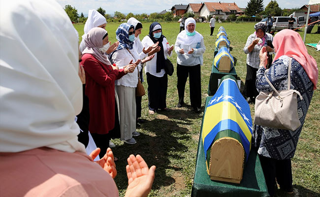 Bosnia Buries Six War Victims Recovered After 28 Years From Gorge