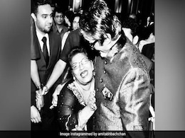 Saroj Khan Dead: अमिताभ बच्चन को सरोज खान ने दिया था जब एक रुपये, पोस्ट शेयर कर Big B बोले- यह बड़ी उपलब्धि थी... Saroj Khan Dead: अमिताभ बच्चन को सरोज खान ने दिया था जब एक रुपये, पोस्ट शेयर कर Big B बोले- यह बड़ी उपलब्धि थी...