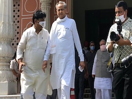 राजस्थान CM अशोक गहलोत के भाई पहुंचे ED दफ्तर, फर्टिलाइजर स्कैम में पूछताछ के लिए बुलाया राजस्थान CM अशोक गहलोत के भाई पहुंचे ED दफ्तर, फर्टिलाइजर स्कैम में पूछताछ के लिए बुलाया