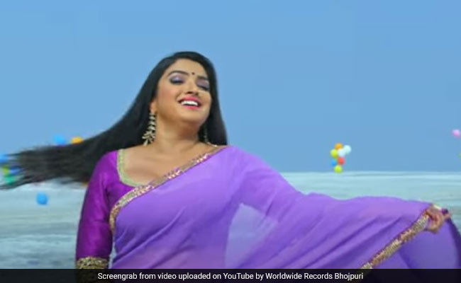 Bhojpuri Song: आम्रपाली दुबे के रोमांटिक सॉन्ग का जबरदस्त धमाल, खूब जमी निरहुआ संग जोड़ी- देखें Video