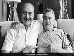 "My Most Priceless Possession": Anupam Kher Reveals The Story Behind This Pic With Robert De Niro "My Most Priceless Possession": Anupam Kher Reveals The Story Behind This Pic With Robert De Niro