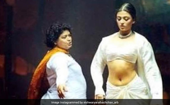 Aishwarya Rai Bachchan Remembers "Dance Guru" Saroj Khan With <I>Taal</I> Memory