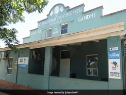 India-Sponsored Computer Centre In South Africa Robbed India-Sponsored Computer Centre In South Africa Robbed