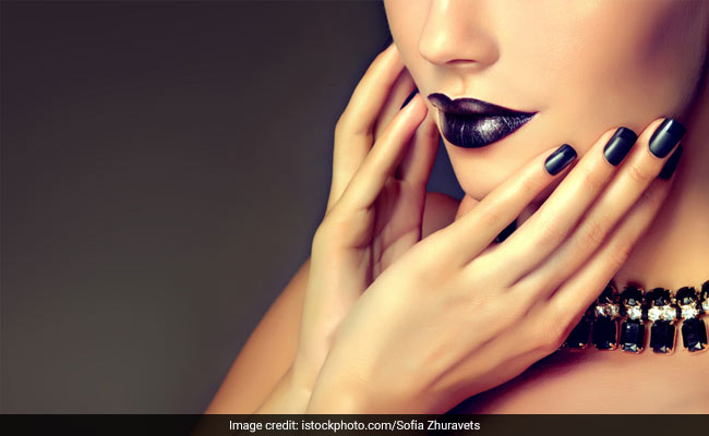 Get The Dark Lips Of Your Dreams With These 5 Ultra Cool Lipsticks